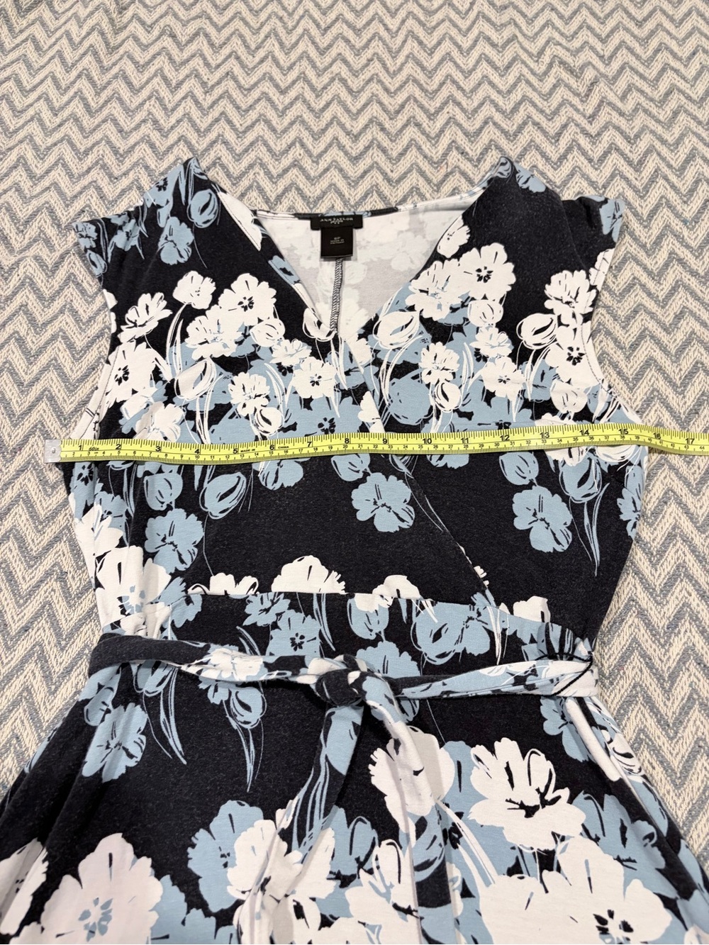 Ann Taylor Black Floral Wrap Dress with White & Light Blue Blooms - Picture 5 of 8
